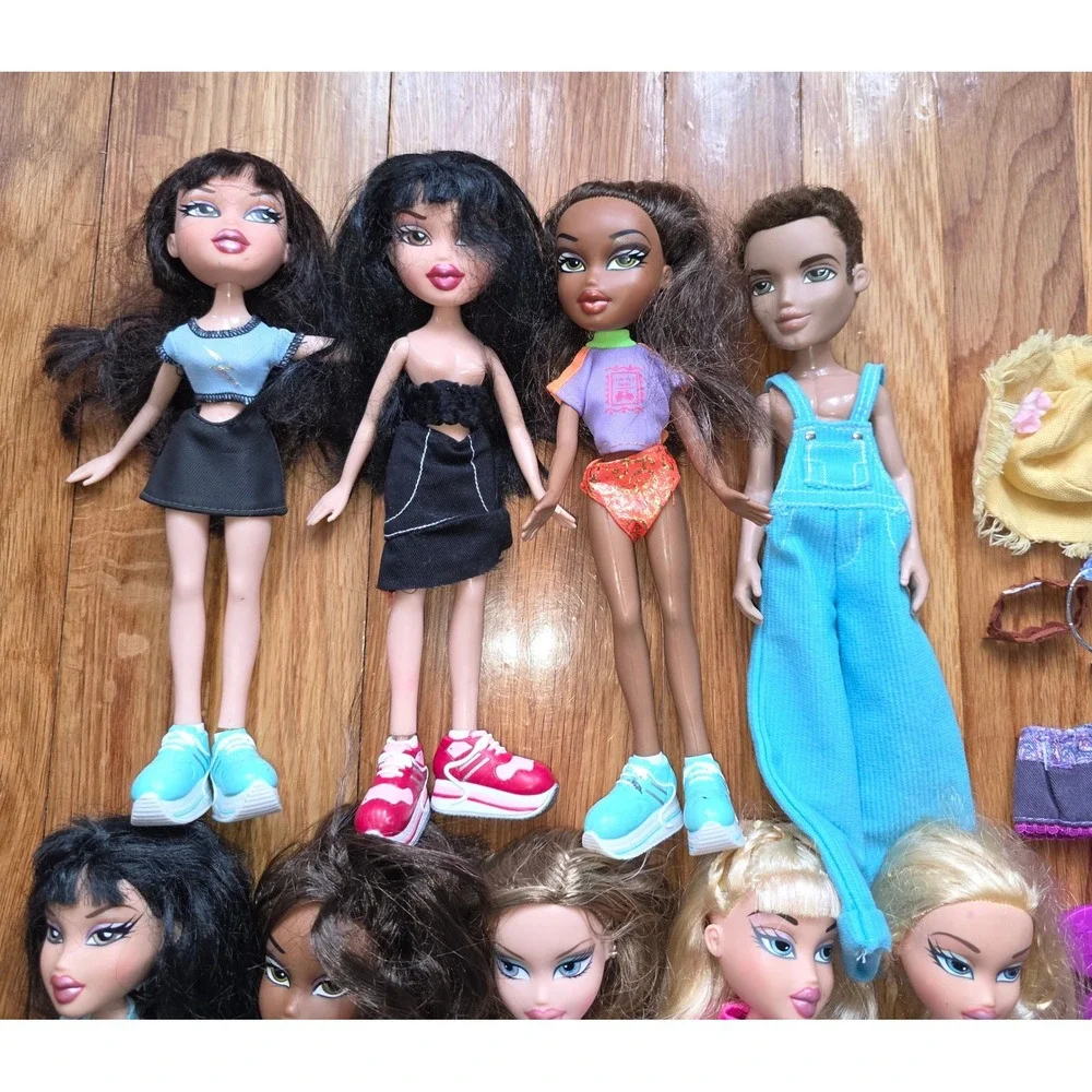2001 Bratz Doll Lot 12 Dolls Clothes Access‎ Shoes Cloe Yasmin Sasha Jade Boyz